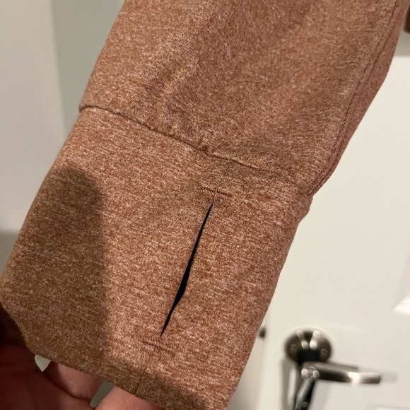 ❌SOLD❌Super Soft Crop Hoodie - Size XXL - Picture 4 of 5